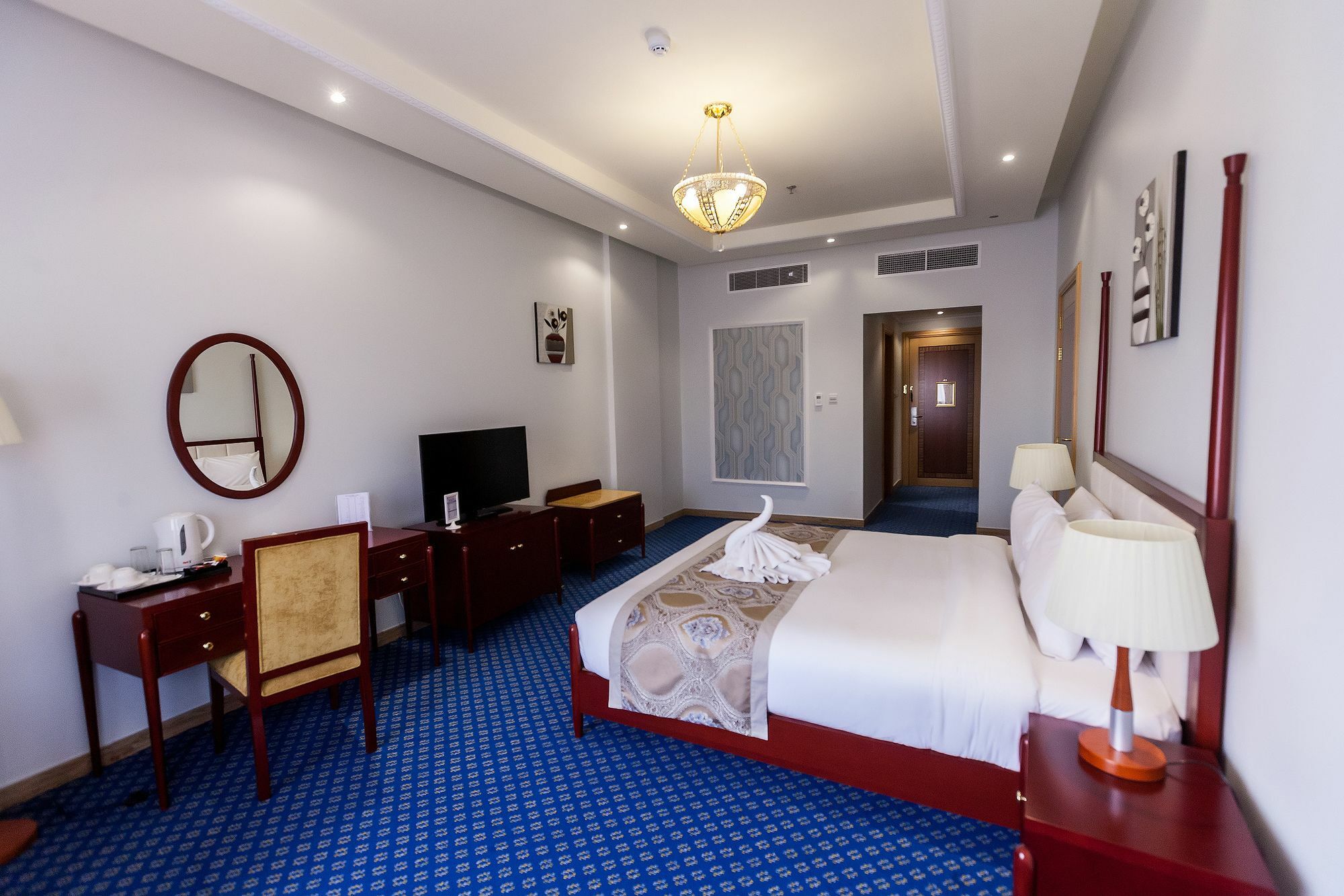 שארג'ה Red Castle Hotel מראה חיצוני תמונה